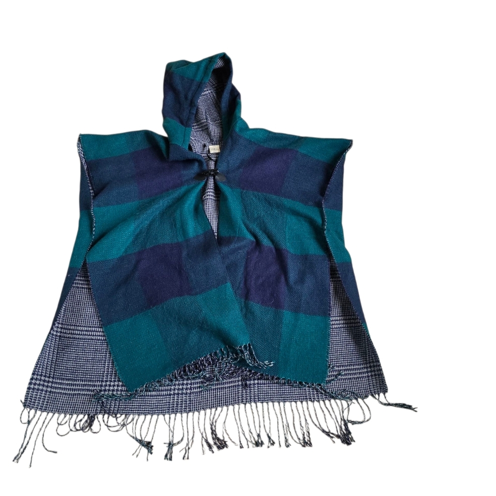 St. John's Bay Blue & Green Plaid Acrylic Hooded Poncho OS